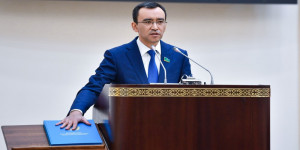 Маулен Ашимбаев избран Председателем Сената Парламента РК