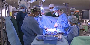 Первую в мире уникальную операцию на сердце провели в Казахстане