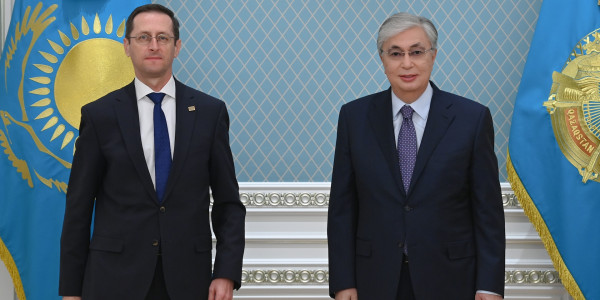 Президент принял министра финансов Венгрии