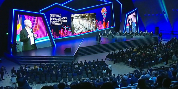 Астаналық экономикалық форумының бірінші күні сәтті аяқталды