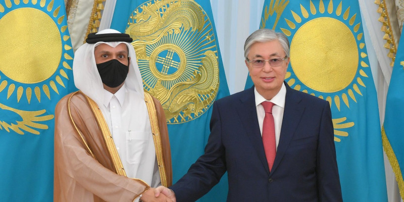 Президент Казахстана встретился с министром иностранных дел Катара