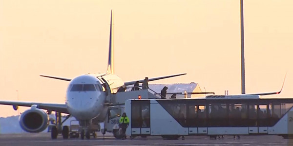 Находящихся в Украине казахстанцев эвакуируют через Польшу