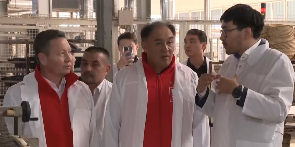 Кандидаты НПК посетили Мангистауский хлебобулочный завод