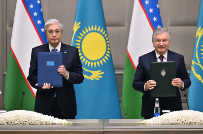 Қасым-Жомарт Тоқаев пен Шавкат Мирзиёев Бірлескен мәлімдеме қабылдады