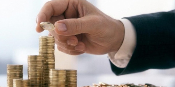 Больше 140 врачей и медсестер ВКО получили поддержку со стороны государства