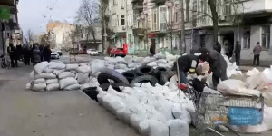 Киевтегі ахуал: мыңдаған тұрғын елдің батыс өңірлеріне кетуге тырысып жатыр