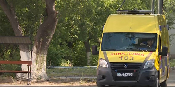 В Караганде выписали двух детей в Центре оказания соцуслуг