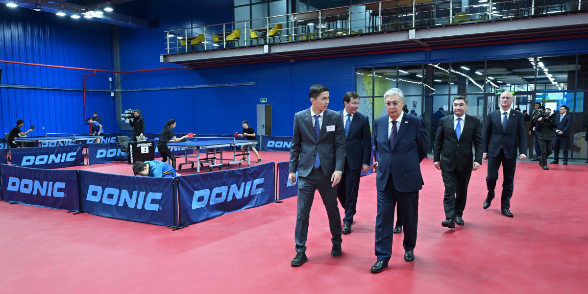 Глава государства посетил центр настольного тенниса