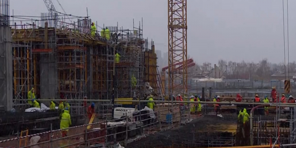 Заменять иностранных специалистов на казахстанцев обяжут предприятия