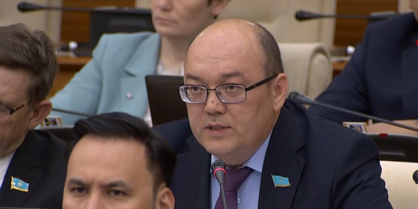 Асхат Рақымжанов: МӘМС қызметіне аудит жүргізу қажет