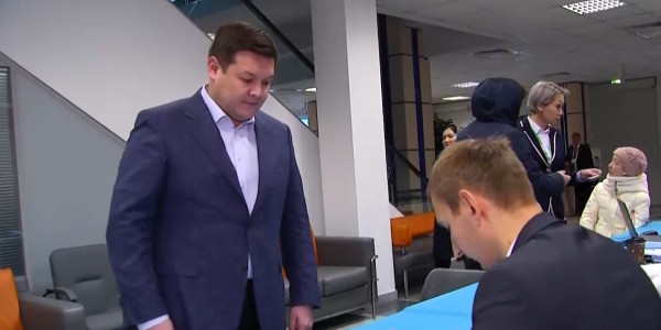 &laquo;AMANAT&raquo; партиясының Атқарушы хатшысы өз таңдауын жасады