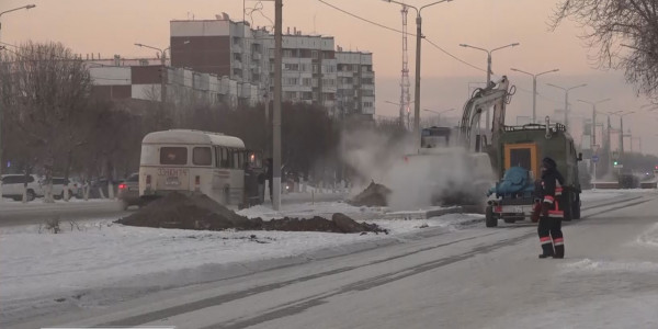 Екібастұзда тағы да құбыр жарылды