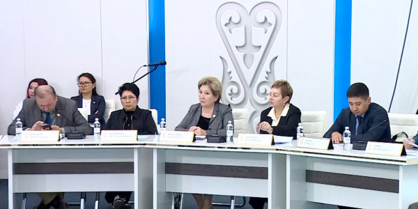 В Казахстане предлагают укрепить права адвокатов