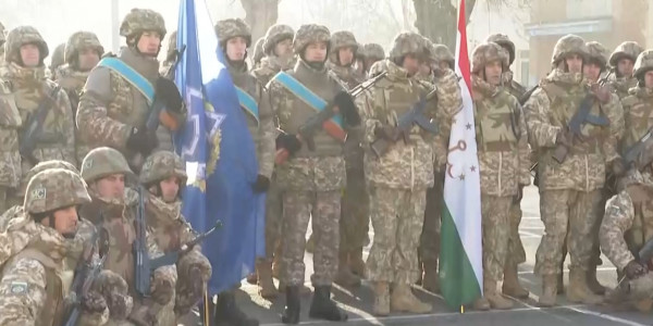 В Алматы начался вывод миротворцев ОДКБ