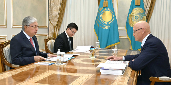 Глава государства принял председателя фонда &laquo;Қазақстан халқына&raquo; Болата Жамишева