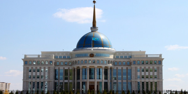 К.Токаев провел встречу с А.Балаевой