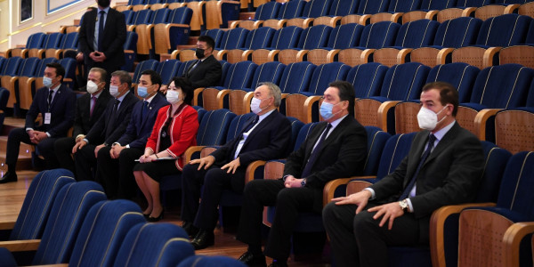 Елбасы ознакомился с новыми объектами столицы