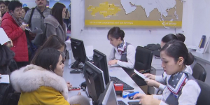 Родственники жертв и пострадавших в авиакатастрофе прибыли в Алматы