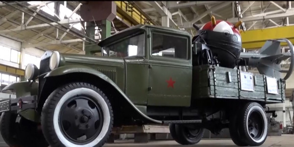 В Уральске заводчане отреставрировали военную технику