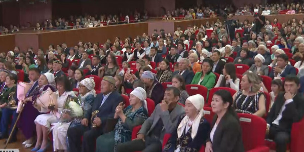 &laquo;Мерейлі отбасы&raquo; ұлттық байқауының жеңімпаздары марапатталды