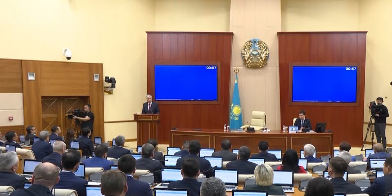 Премьер-министром страны назначен нынешний глава Кабмина Алихан Смаилов