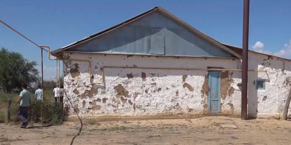 БҚО-дағы Атамекен ауылында оқушылар апатты мектепте білім алып жүр