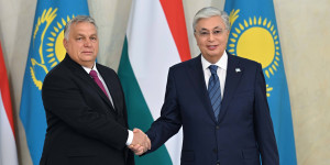 Президент Казахстана и Премьер-министр Венгрии провели переговоры в узком формате