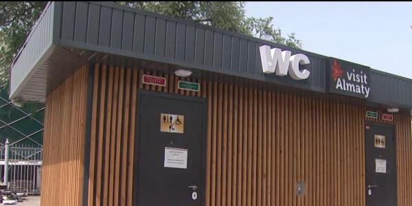 Алматыда 160 млн-ға салынған қоғамдық әжетханалар әлі жабық тұр