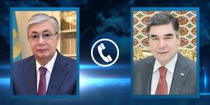 К. Токаев переговорил по телефону с президентом Туркменистана Г. Бердымухамедовым