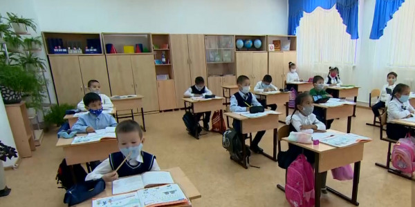 МОН РК: 70% предметов будут вестись в штатном режиме