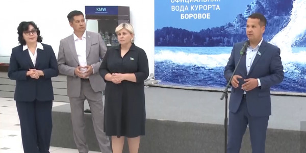 Депутаты Мажилиса встретились с коллективом градообразующего предприятия Кокшетау