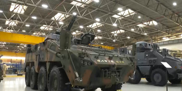 Глава государства посетил завод &laquo;Казахстан Парамаунт Инжиниринг&raquo;