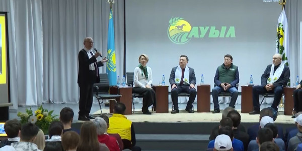 Кандидаты партии &laquo;Ауыл&raquo; посетили конный завод в Костанайском районе