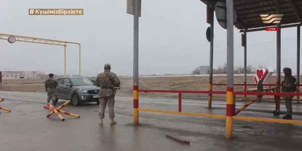 Лаңкестер әскери қалашықтарға да шабуыл жасаған