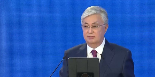 &laquo;Не нужно восхвалять Президента&raquo; - К. Токаев разъяснил, что никто не может быть выше народа