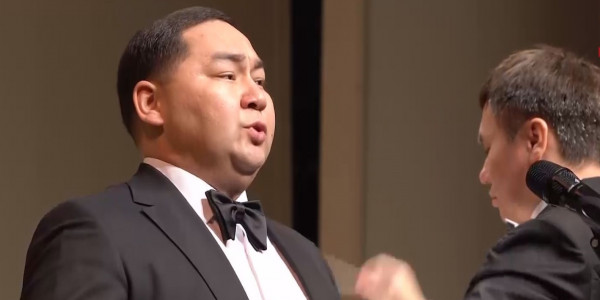 Берлинде Атырау академиялық халық аспаптар оркестрінің концерті өтті