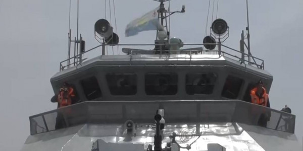 В акватории Каспия проводились учения военных моряков