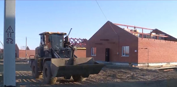 В Костанайской области строят дома для пострадавших от пожара