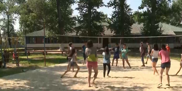 В ЗКО организуют 680 загородных и пришкольных лагерей