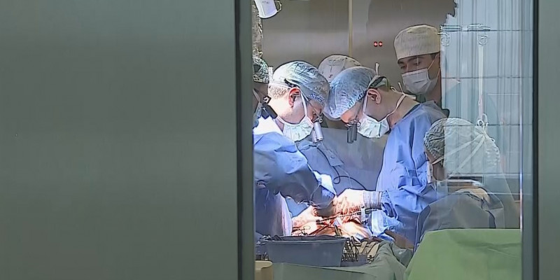 В Нур-Султане врачи спасли ребенка с онкологией