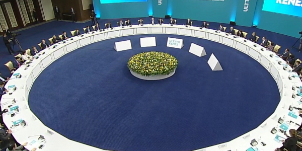 Эксперты обсуждают основные решения политического курса К.Токаева