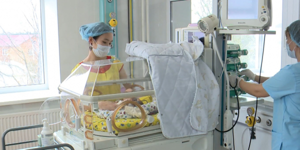 Больше 30 сотрудников перинатального центра Атырау подали заявления на увольнение