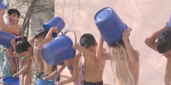 Больше 20 лет закаливают детей в детском саду в Актау