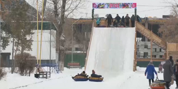 643 ребенка пострадали во время катаний на горках в Павлодаре