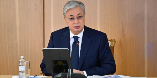 Мемлекет басшысы елорданы дамыту мәселелері жөнінде кеңес өткізді