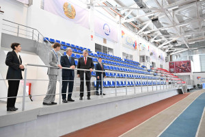 Президент посетил легкоатлетический центр «Ольга Рыпакова»
