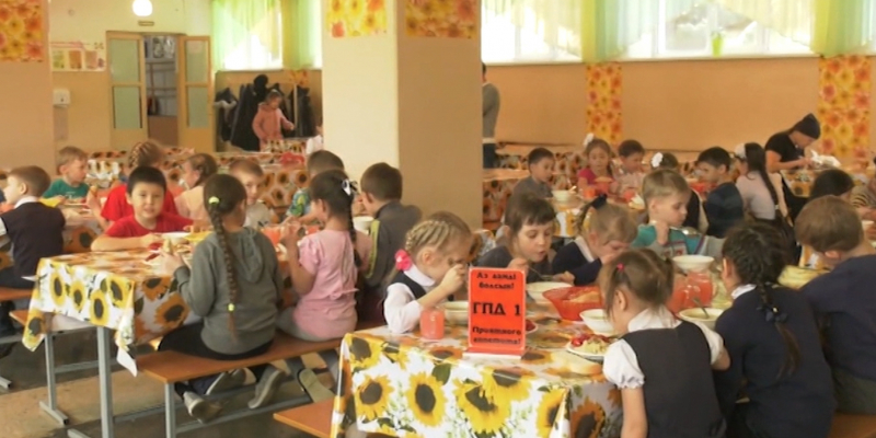 В Усть-Каменогорске школьные столовые отремонтируют за счет местных предпринимателей