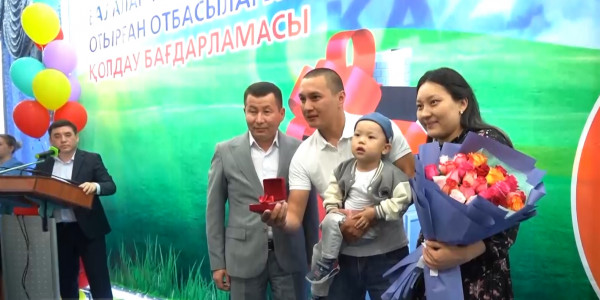 &laquo;Қазақмыс&raquo; корпорациясы 35 отбасына баспана сыйлады