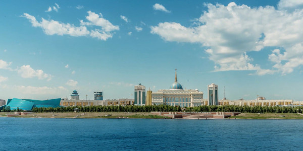 К. Токаев: &laquo;Казахстанцы &ndash; нация настоящих патриотов&raquo;. &laquo;Новый курс&raquo;