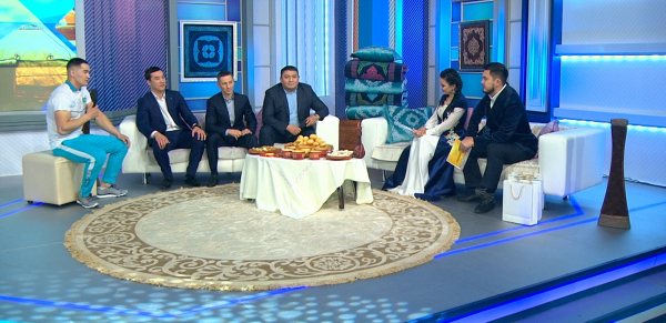 Uly dala Na&yacute;ryzy марафоны: Әлижан Мұратов, Әділбек Ниязымбетов, Шалқар Жоламанов, Юрий Мельниченко, Қазипа Қалиқызы